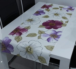 Bieżnik duże kolorowe kwiaty 50x140 fiolet róż